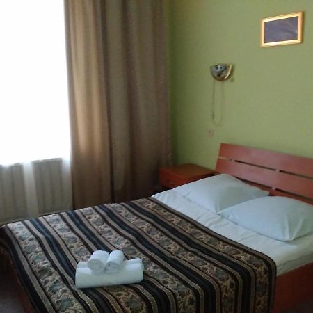 Kolos Hotel Obolon Kiev Exterior foto
