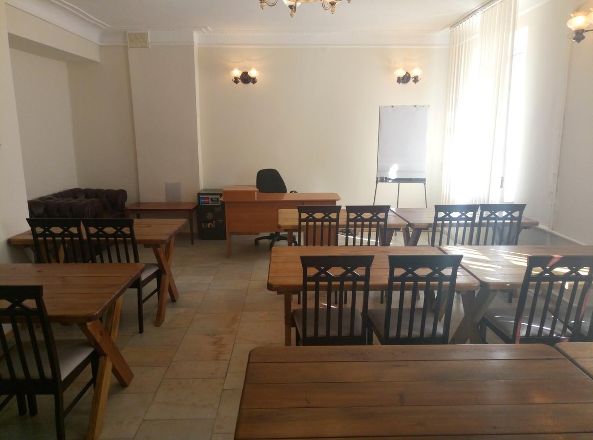 Kolos Hotel Obolon Kiev Exterior foto