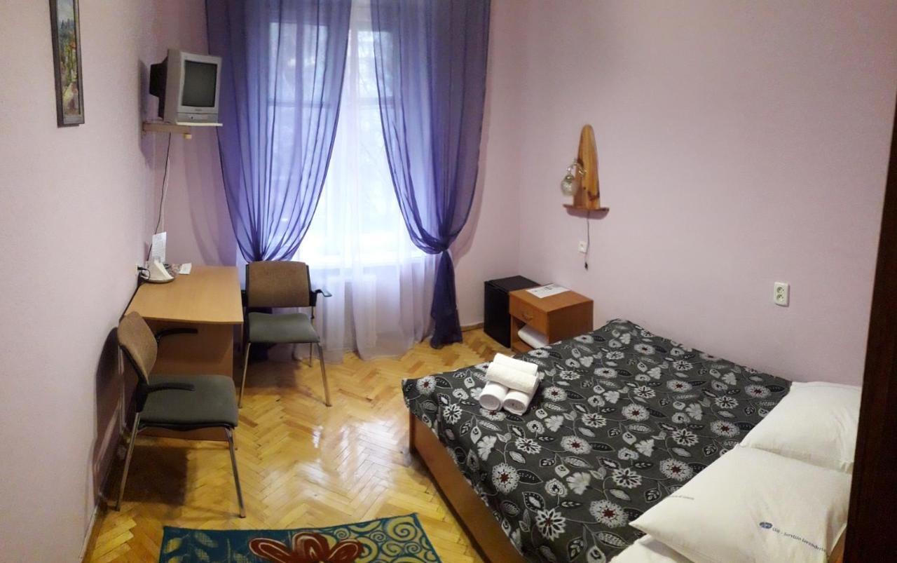 Kolos Hotel Obolon Kiev Exterior foto